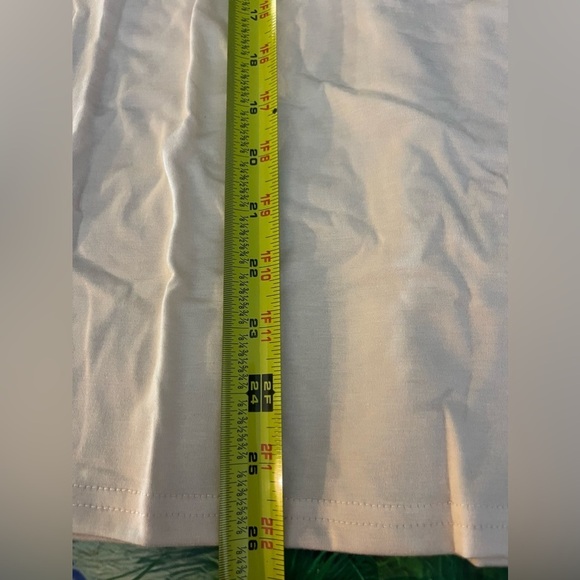 The Shire, Home of the Hobbits Tee, Almond, Size Medium, NWOT 🧌🚪 - Picture 11 of 12